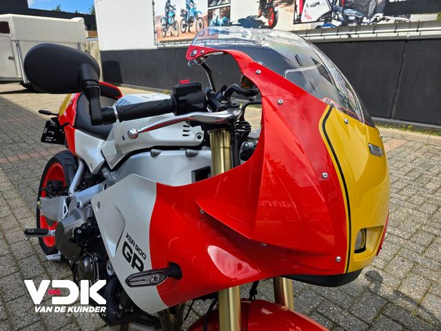 yamaha - xsr-900-gp