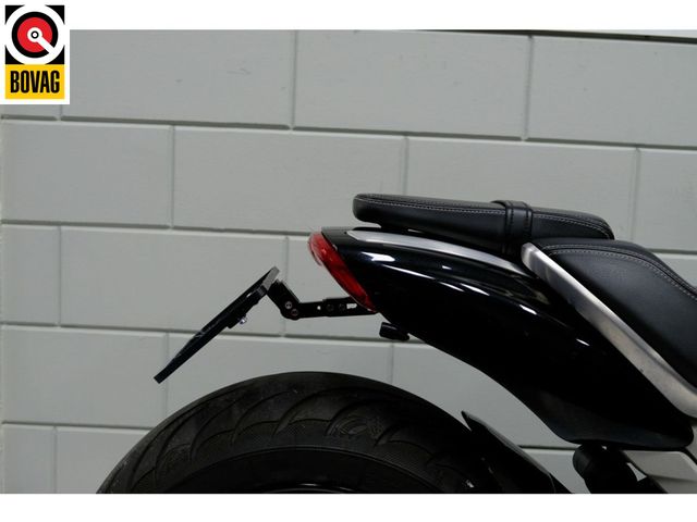 triumph - rocket-iii-r
