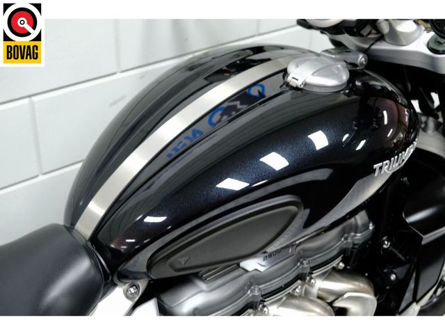 triumph - rocket-iii-r