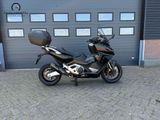 HONDA FORZA 750