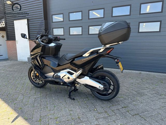honda - nss-750-forza