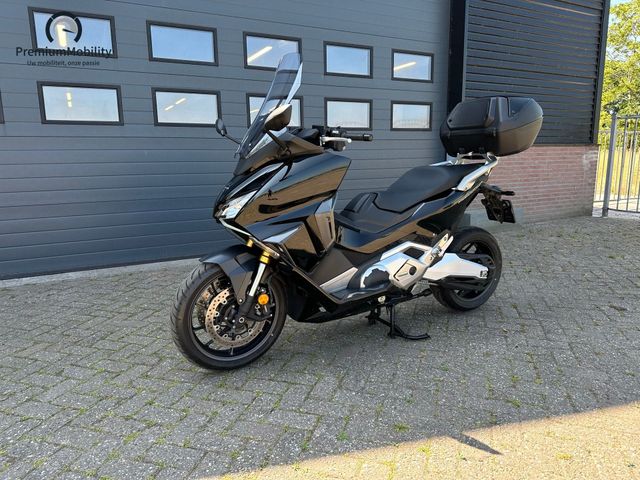 honda - forza-750