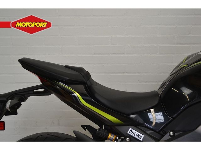 kawasaki - z1000-r