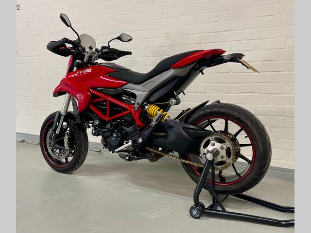 ducati - hypermotard-821