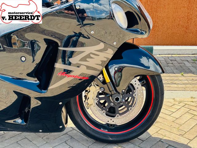 suzuki - gsx-r-1300-hayabusa