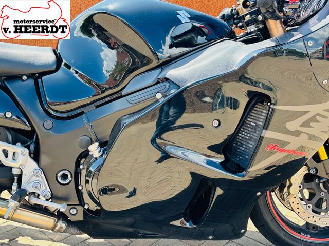 suzuki - gsx-r-1300-hayabusa