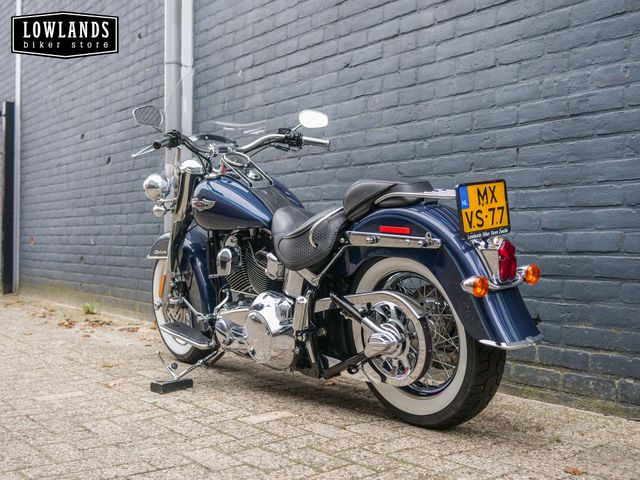 harley-davidson - softail-deluxe-flstn