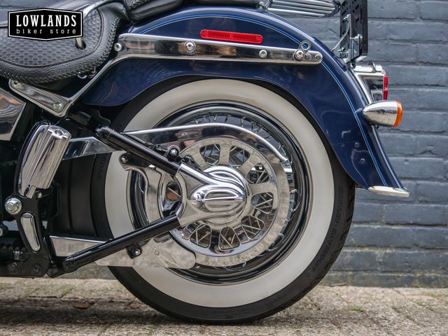 harley-davidson - softail-deluxe-flstn