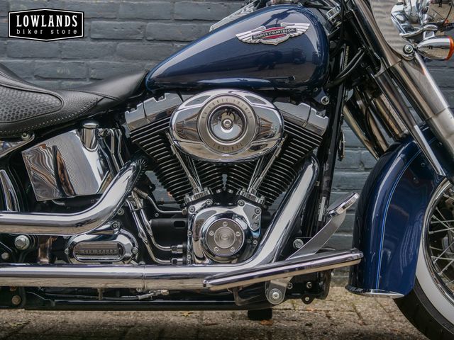 harley-davidson - softail-deluxe-flstn