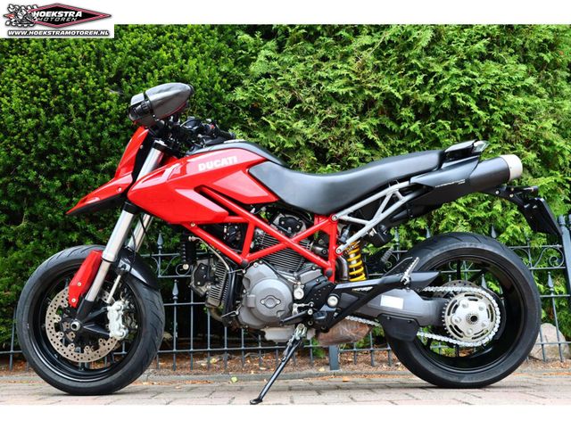 ducati - hypermotard-796