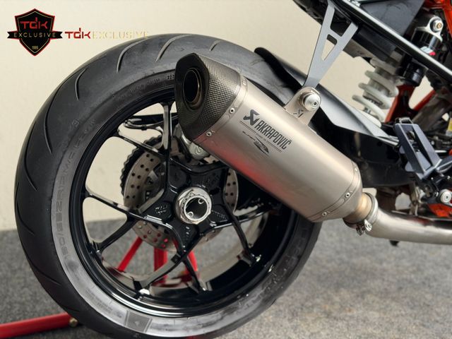 ktm - 1290-super-duke-r