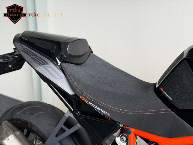 ktm - 1290-super-duke-r