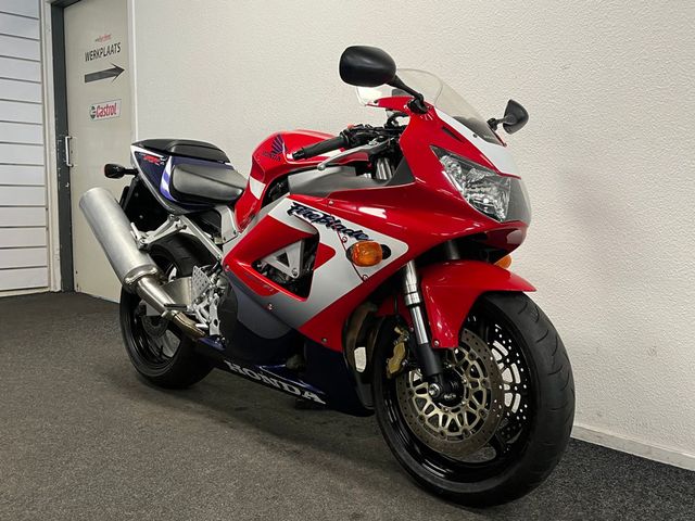 honda - cbr-900-rr-fireblade