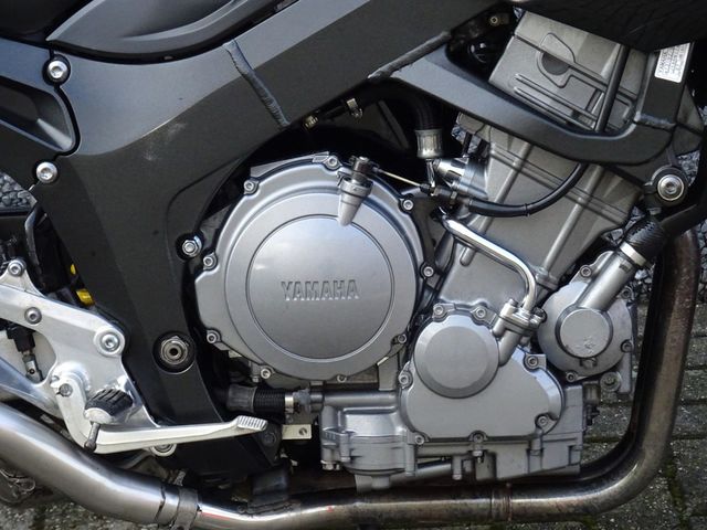 yamaha - tdm-900