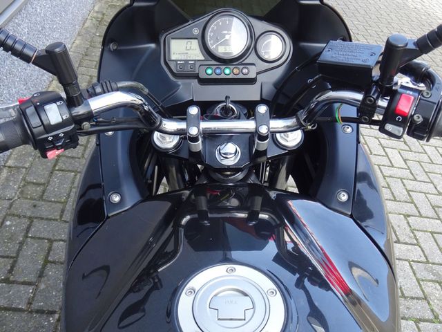 yamaha - tdm-900