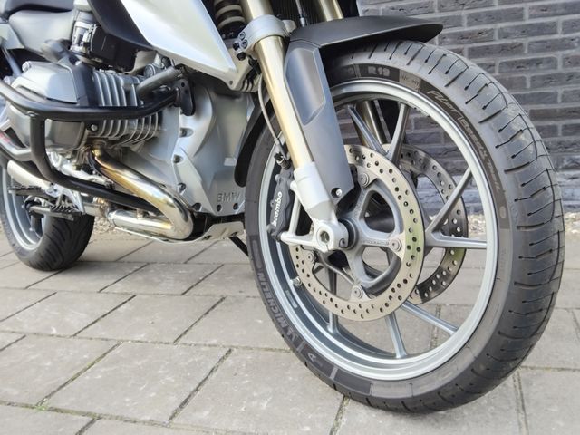 bmw - r-1200-gs