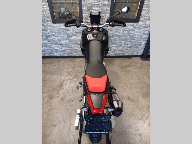 aprilia - tuareg-600