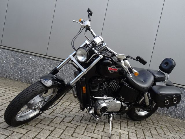 honda - vt-1100-c-shadow