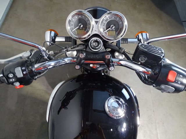 triumph - bonneville--t-120