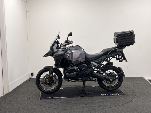 bmw - r-1300-gs-adventure-triple-black