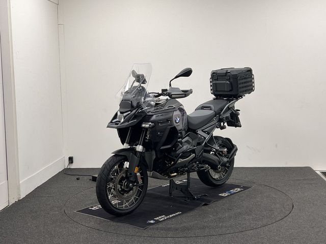 bmw - r-1300-gs-adventure-triple-black