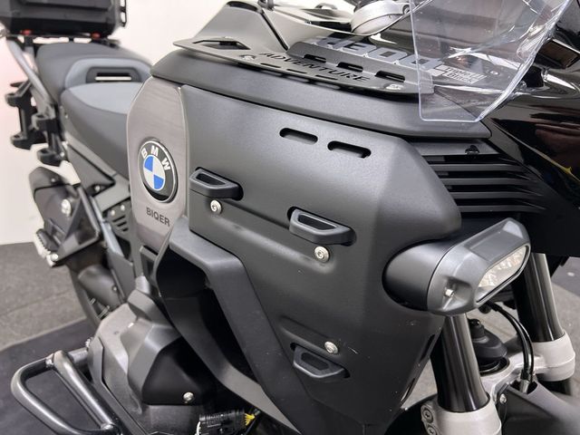 bmw - r-1300-gs-adventure-triple-black
