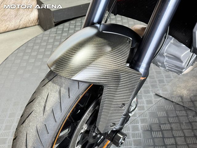 ktm - 1290-super-duke-r