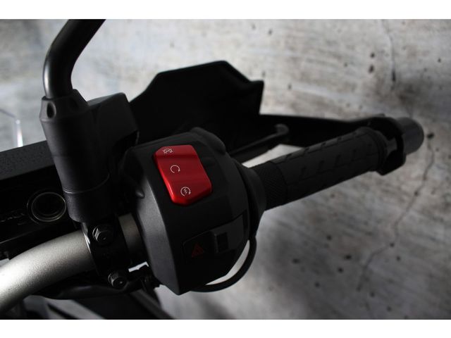 suzuki - v-strom-800-de