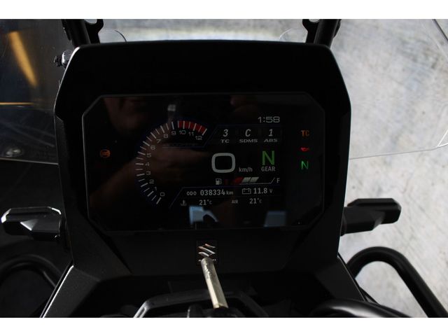 suzuki - v-strom-800-de