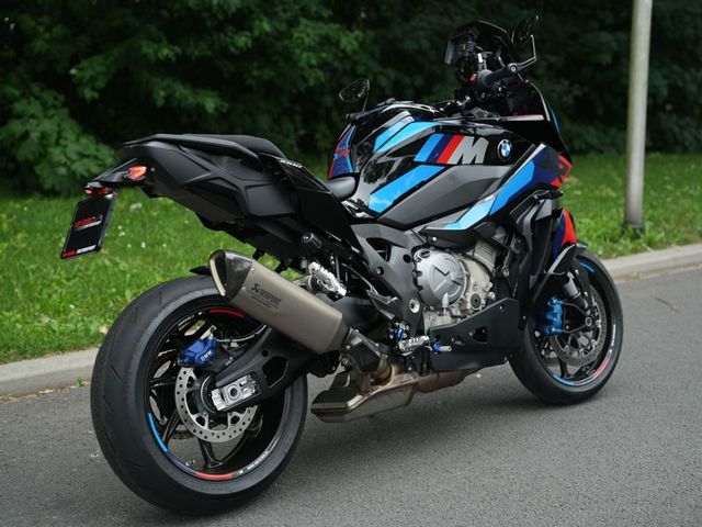bmw - m-1000-xr