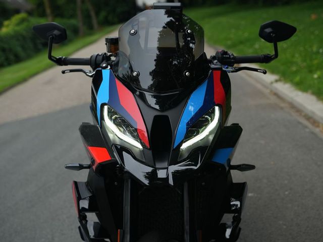 bmw - m-1000-xr