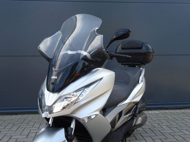 kawasaki - j-300