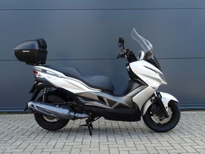 KAWASAKI J 300 – foto 2