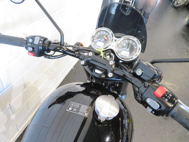triumph - bonneville--t-120
