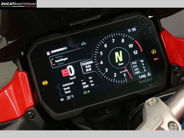ducati - multistrada-v4-s-pikes-peak