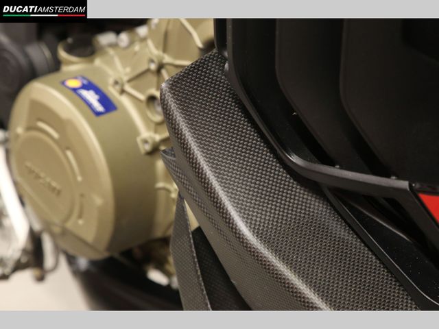 ducati - multistrada-v4-s-pikes-peak