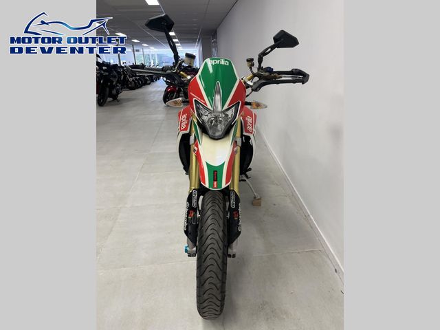 aprilia - dorsoduro-750