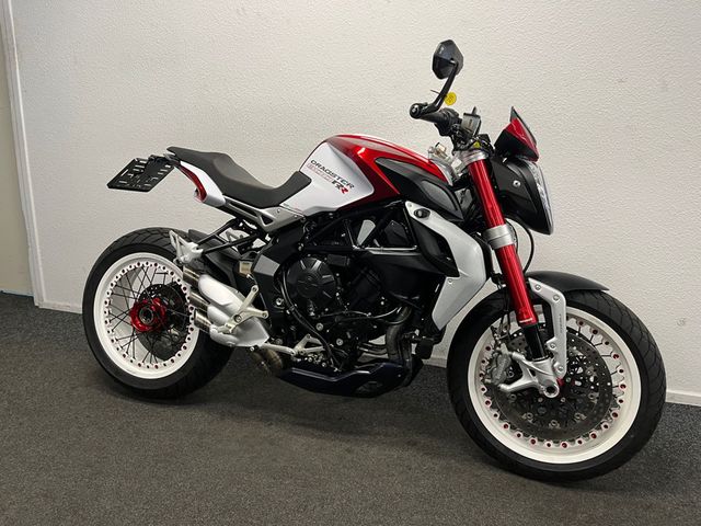 mv-agusta - brutale-800-dragster