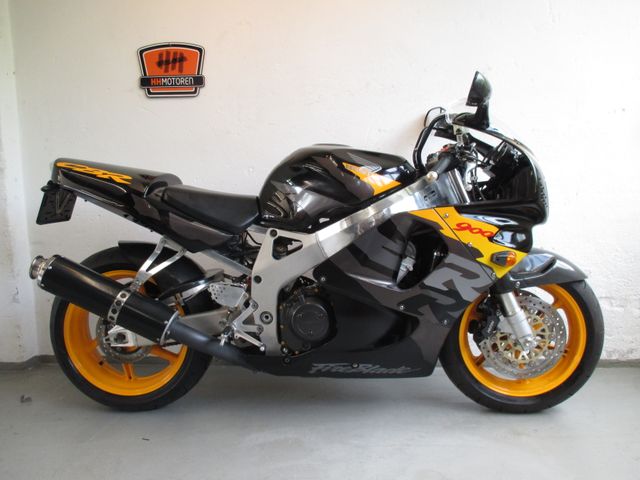 honda - cbr-900-rr-fireblade