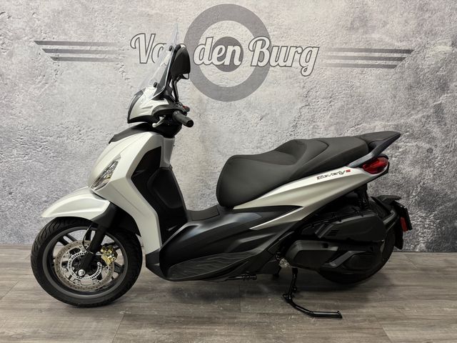 piaggio - beverly-400-s