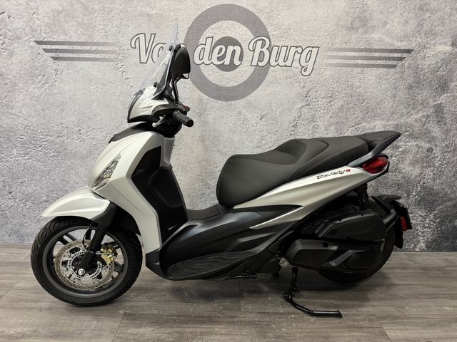 piaggio - beverly-400-s