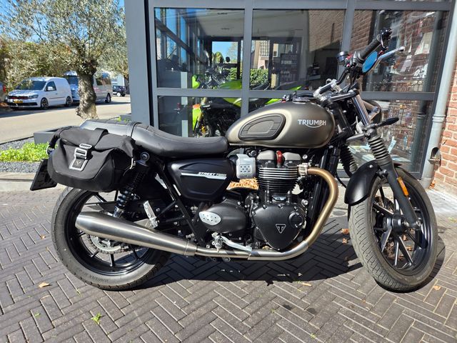 triumph - street-twin