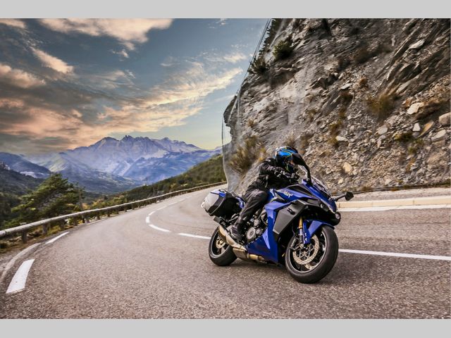 suzuki - gsx-s-1000-gt