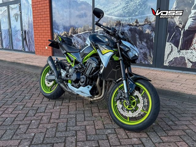 kawasaki - z900