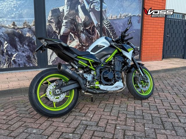 kawasaki - z900