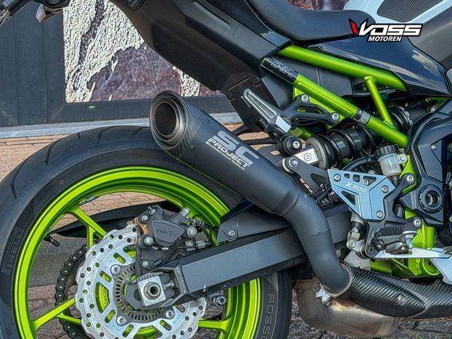 kawasaki - z900