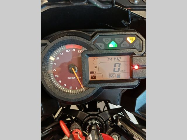 kawasaki - versys-1000