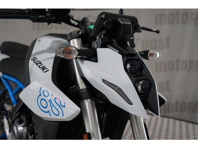 suzuki - gsx-8s