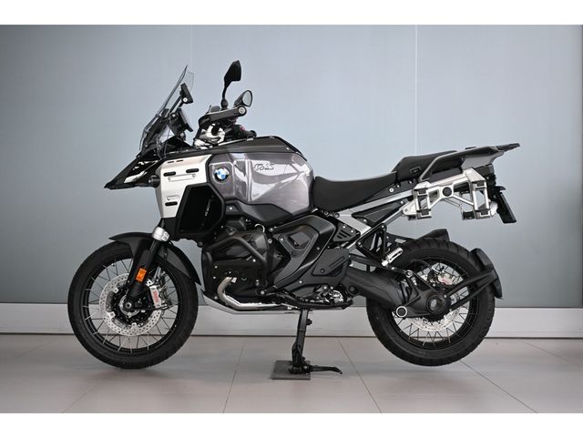 bmw - r-1300-gs-adventure-triple-black