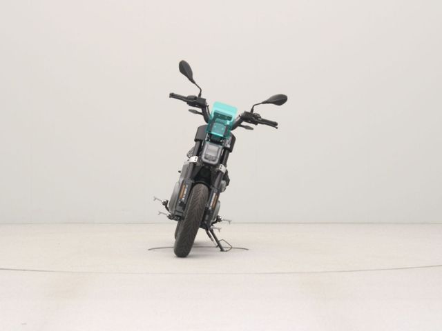 bmw - ce-02